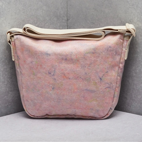 NWT Puma Collection Mini Messenger Crossbody bag - Picture 5 of 12